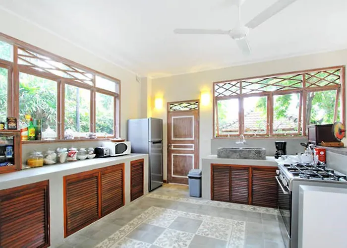 Varuna Villa Legian (Bali)